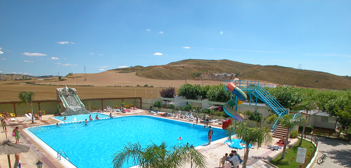 (c) Camping el Molino